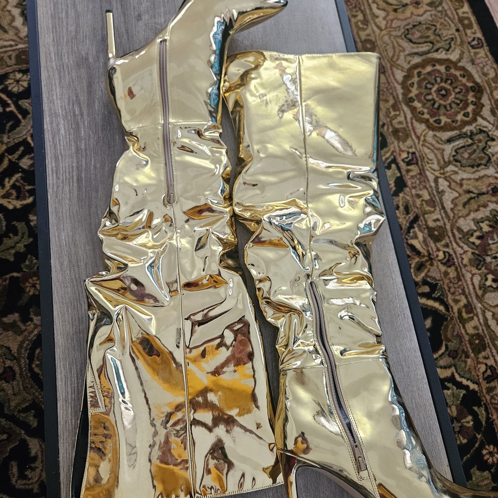INC International Concepts size 12 Metallic Gold Over the Knee Boots